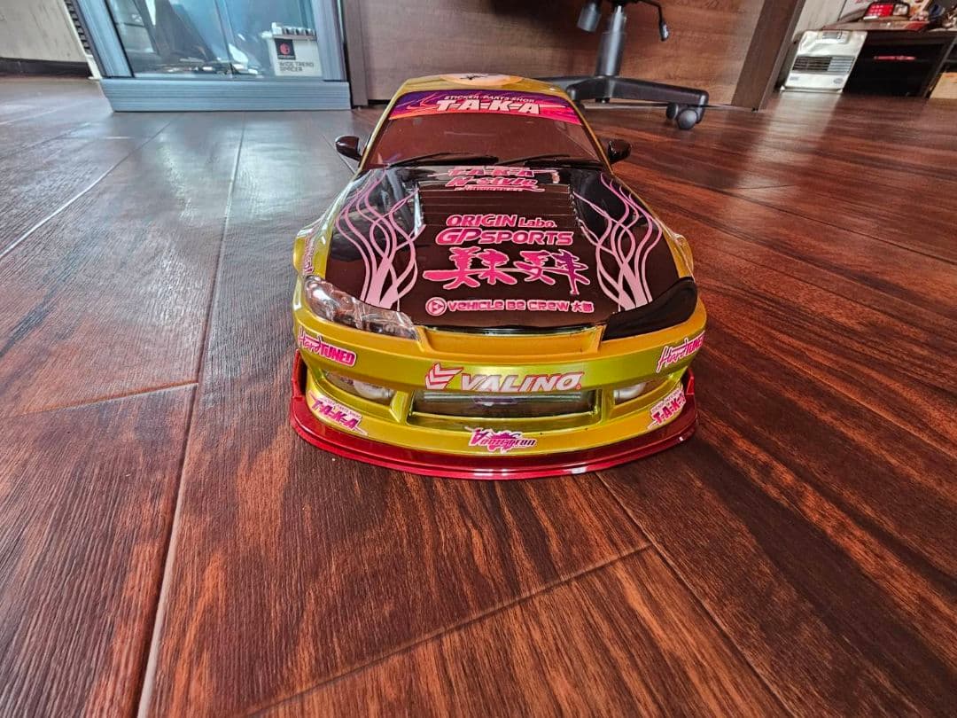 アディクション　S15シルビアラジコンボディ