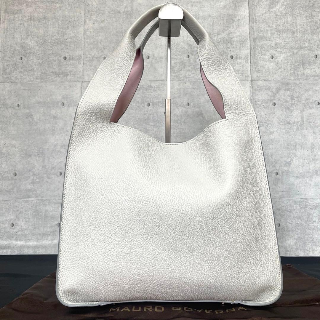 専用品MAURO GOVERNA ライトグレー レザー 肩掛け ハンドバッグ