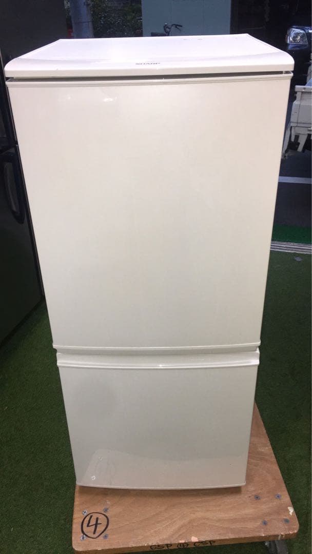 SHARP SJ-D14B-W 137L 2016年製　2ドア冷蔵庫