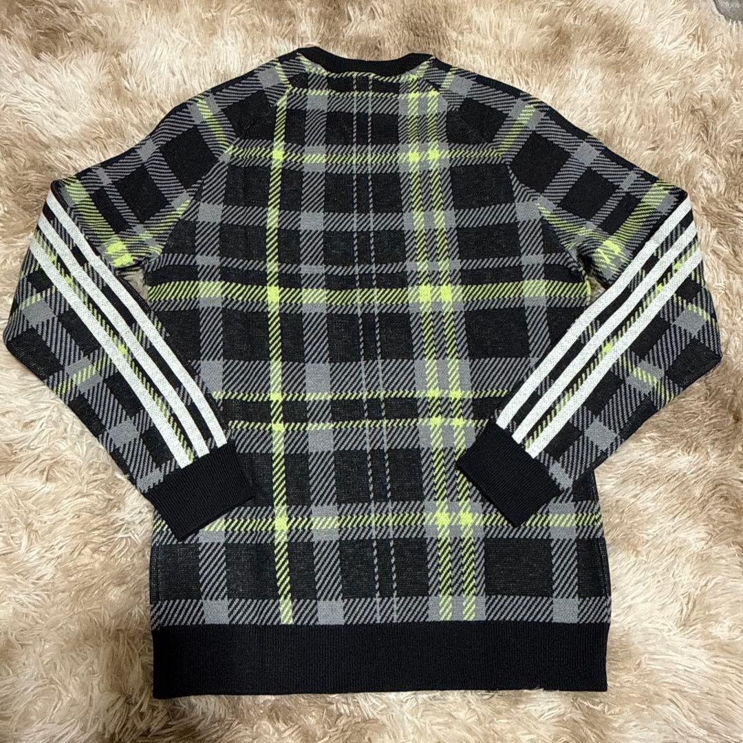 新品未使用adidas チェック柄 セーター・スカートセットアップ