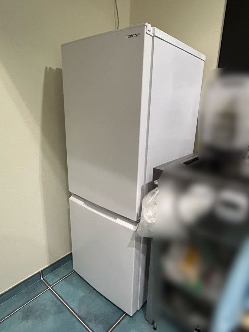 SHARP 冷蔵庫 2023年製　SJーD18K