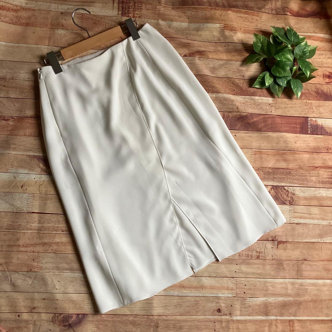 【美品】CHANEL ロゴプレート センタースリットスカート 40