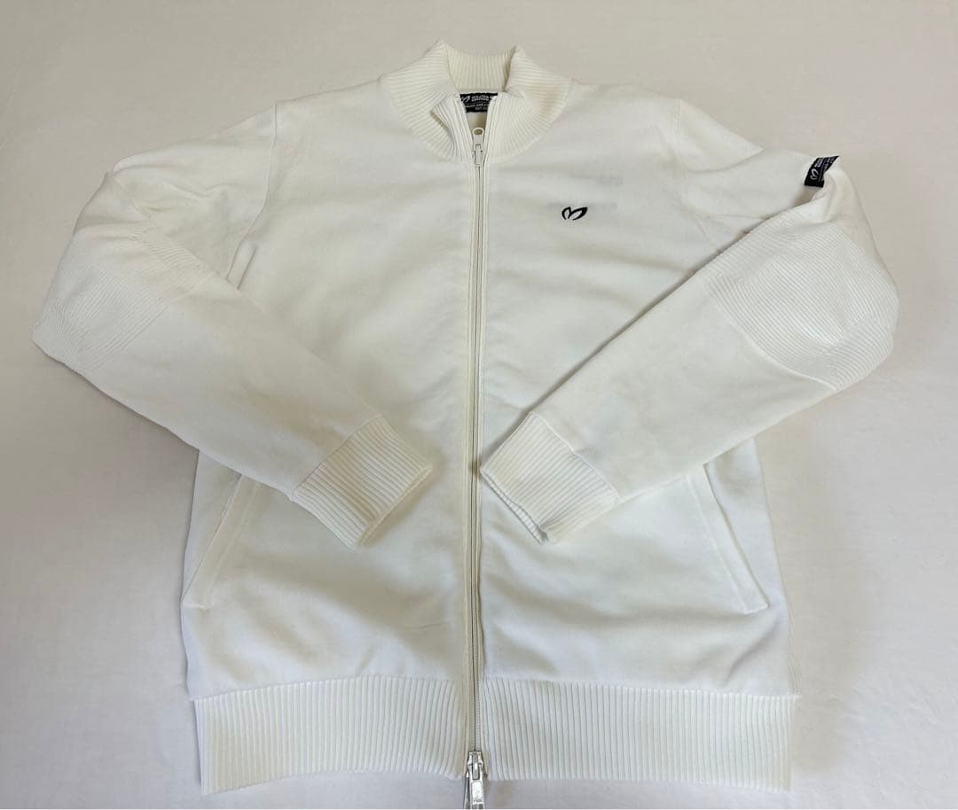 白ジップアップ リバーシブルジャケット