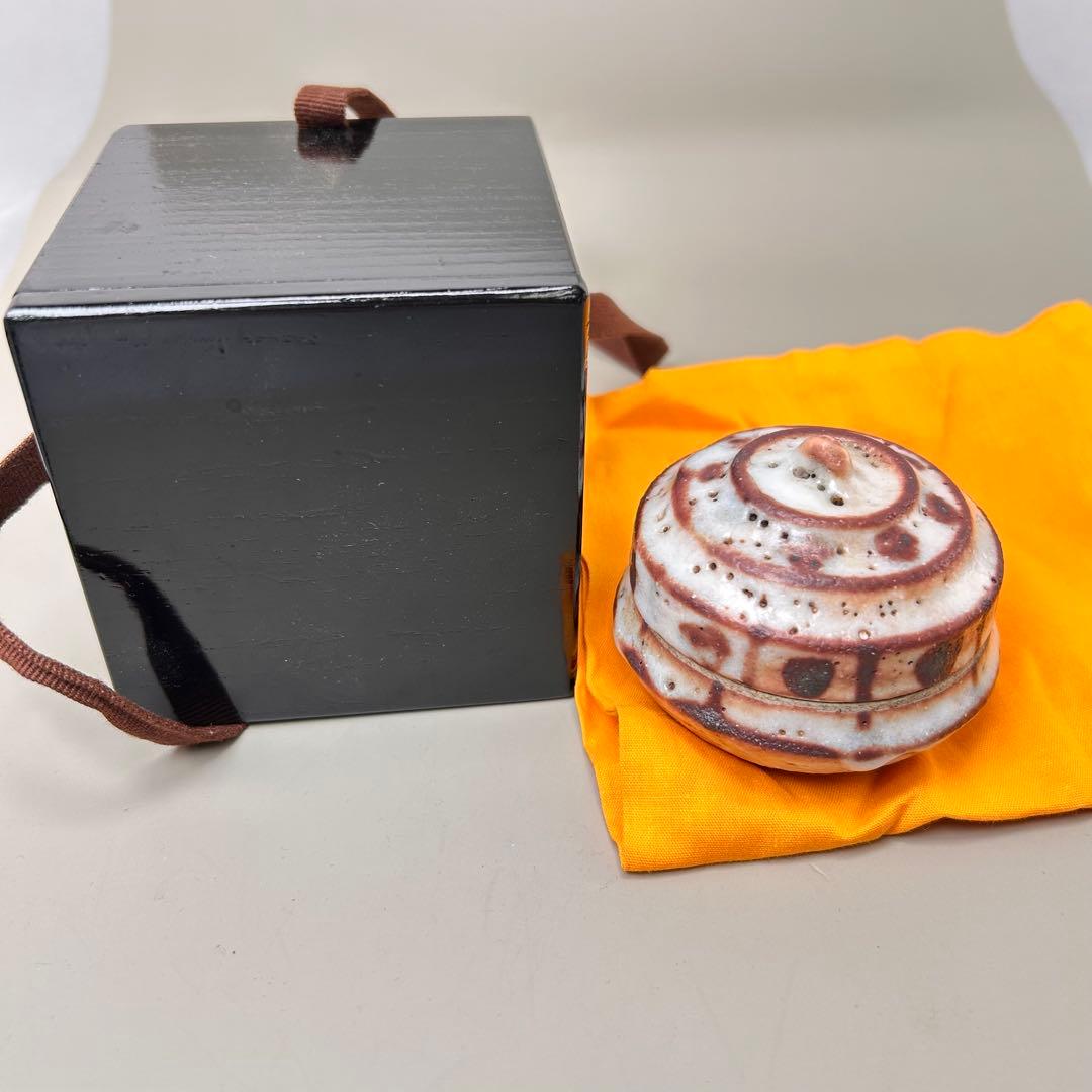 A048志野焼 香合 香道具 茶道具 美濃焼 陶芸 アンティーク 和陶器