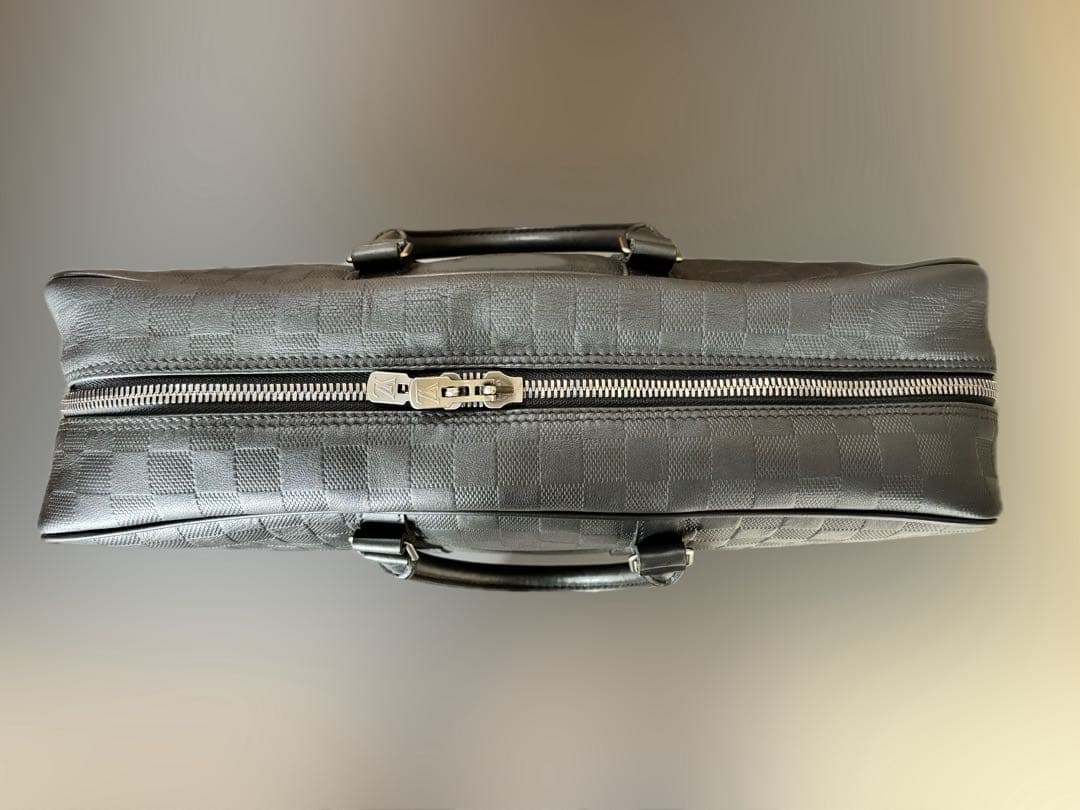 【極美品】ルイヴィトン ダミエ アンフィニ GM N41147 黒