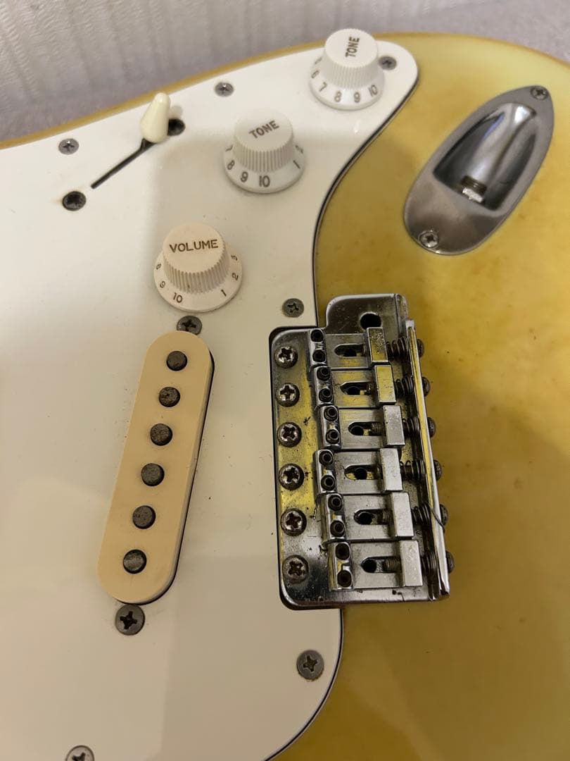 フェンダー　Japan ST-72 95DM スキャロップ フジゲン Fシリアル