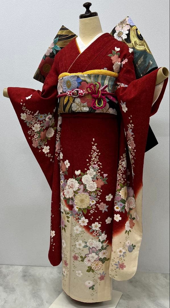 振り袖　フルセット　全通袋帯　別誂長襦袢　成人式　金彩加工　刺繍入り　739