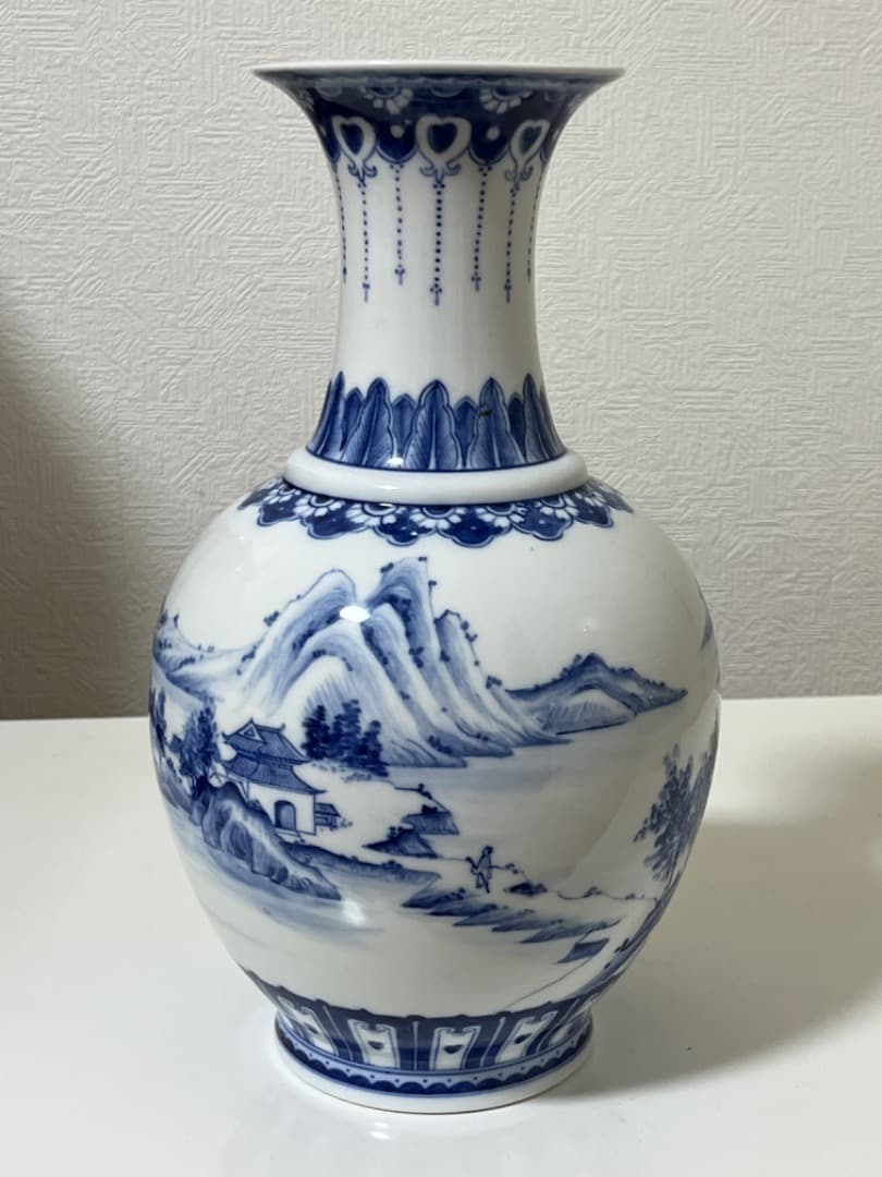 中国美術 李朝 景徳鎮 大清 古玩 山水 花器 染付