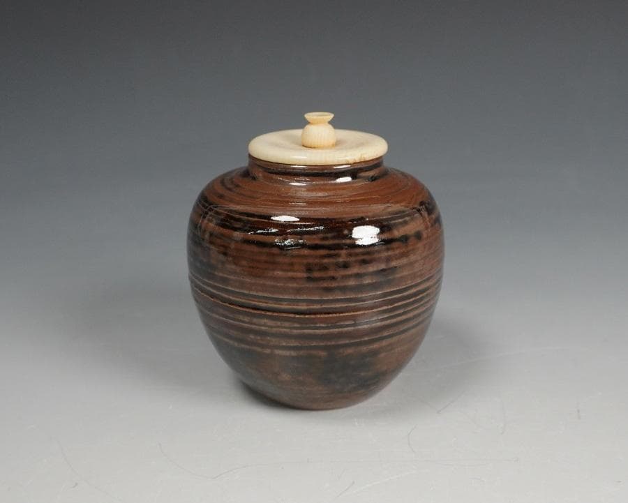 清水茂生 古瀬戸茶入 新紹緞子仕覆