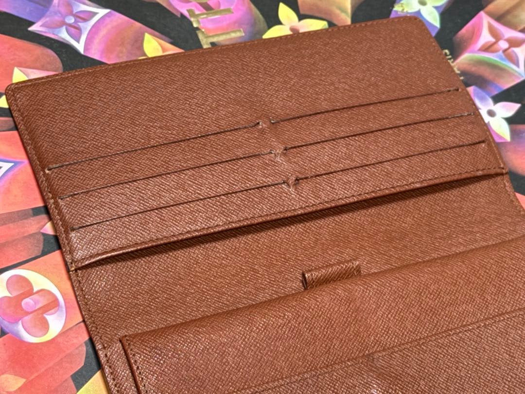 良品！LOUIS VUITTONルイヴィトン　インターナショナル長財布