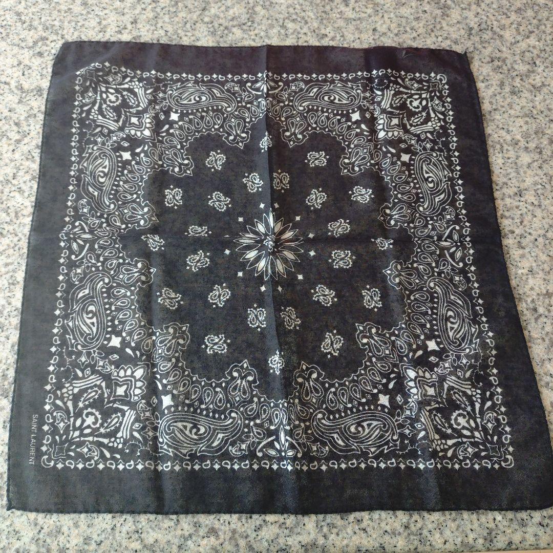サンローランパリ バンダナペイズリー柄ブラックケリングタグ付き本日限り値下げ