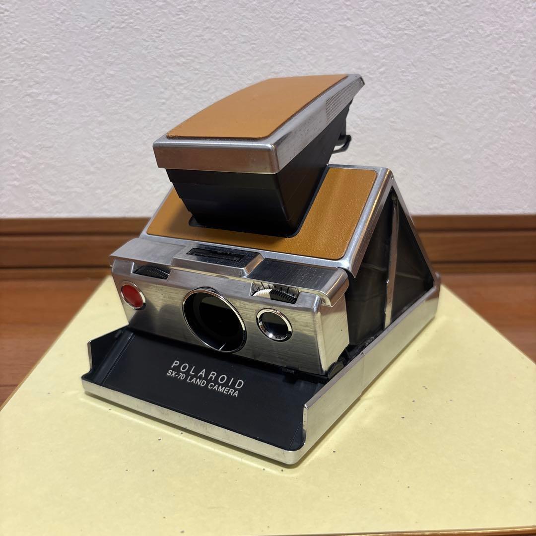 Polaroid SX-70 　フィルム2パック付き