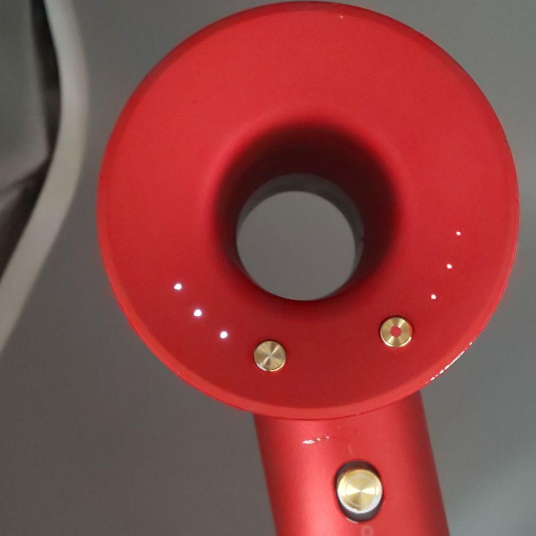 ダイソン dysonドライヤー HD08《国内正規品・風量新品同様》386