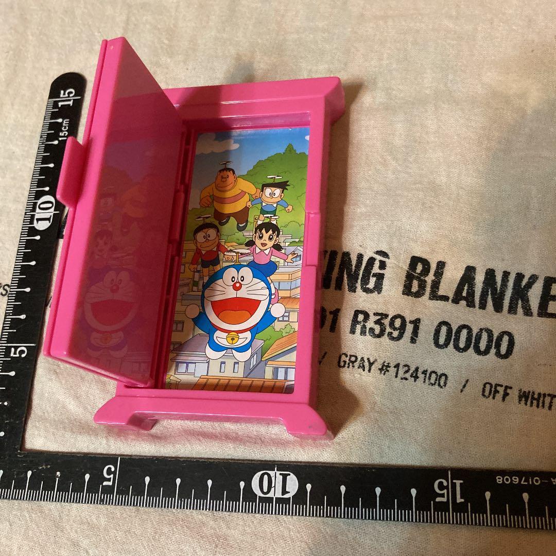 マクドナルド　ドラえもん　どこでもドア