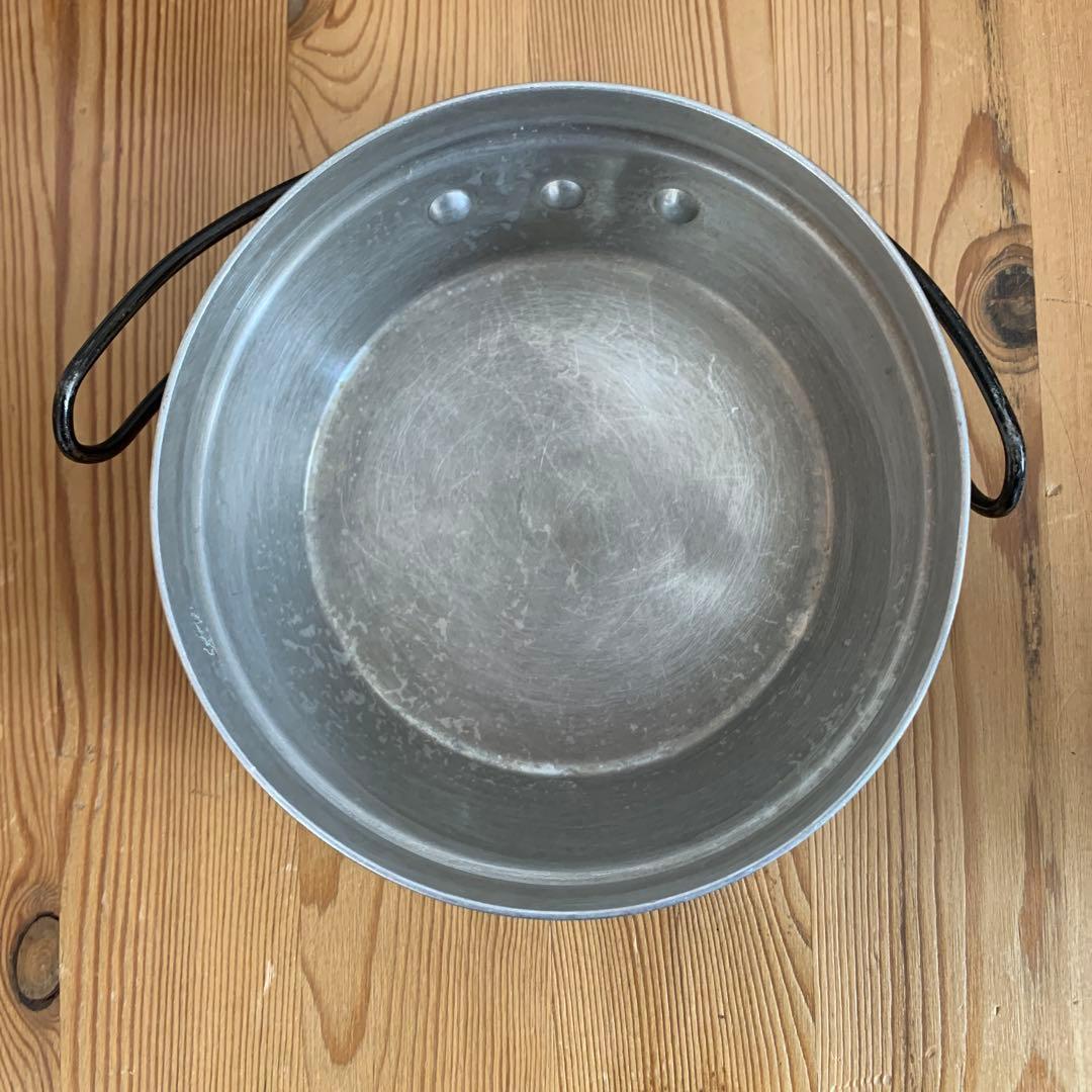 ホットンブルドッグ　メスキット小　使用感あり。　観賞用。