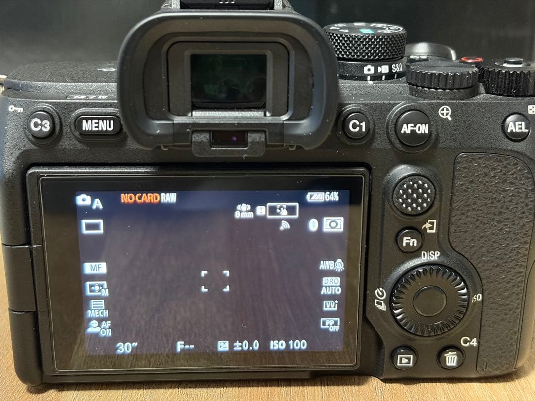 【美品】SONY α7 IV ボディ ILCE-7M4 / 付属品完備