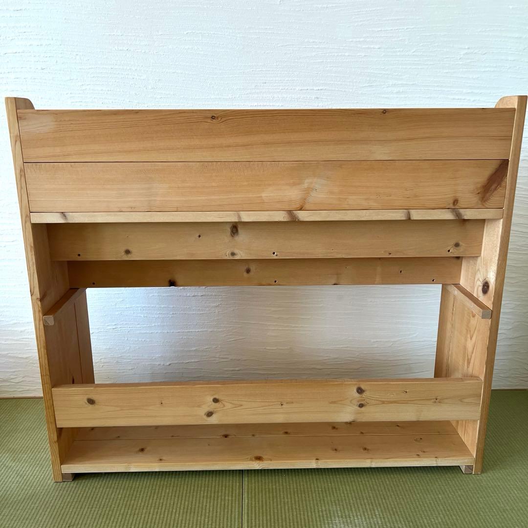 表紙の見える絵本棚　ハンドメイド・Ｗ90㎝・みつろう仕上げ