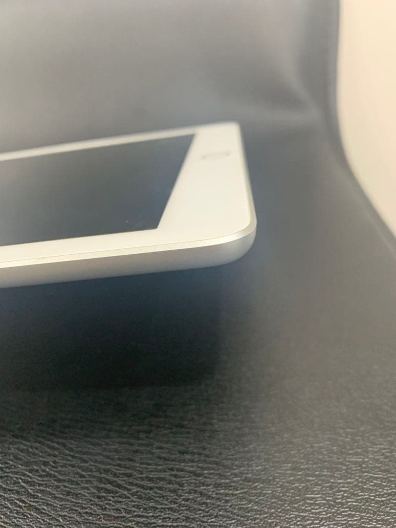 iPad 第6世代　バッテリー良好　②