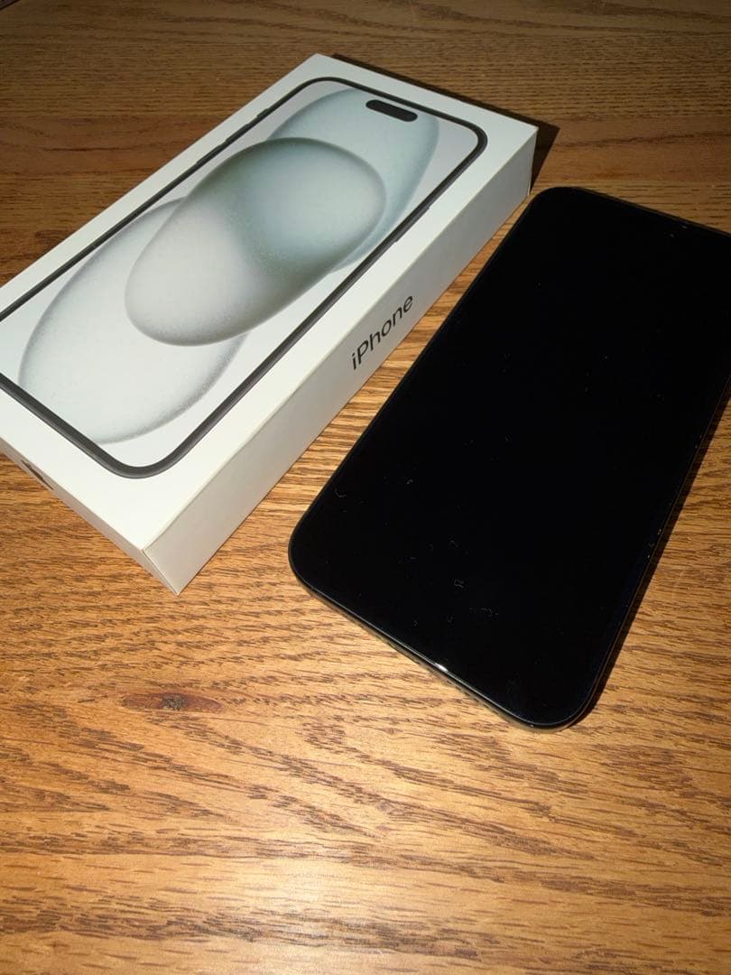 n*o様 Apple iPhone 15 plus ブラック 本体