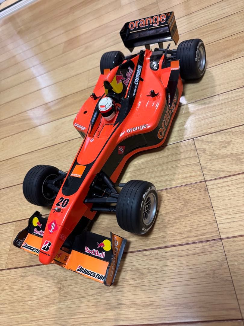 タミヤ F1シャーシ F201 希少ミシュランタイヤ付き