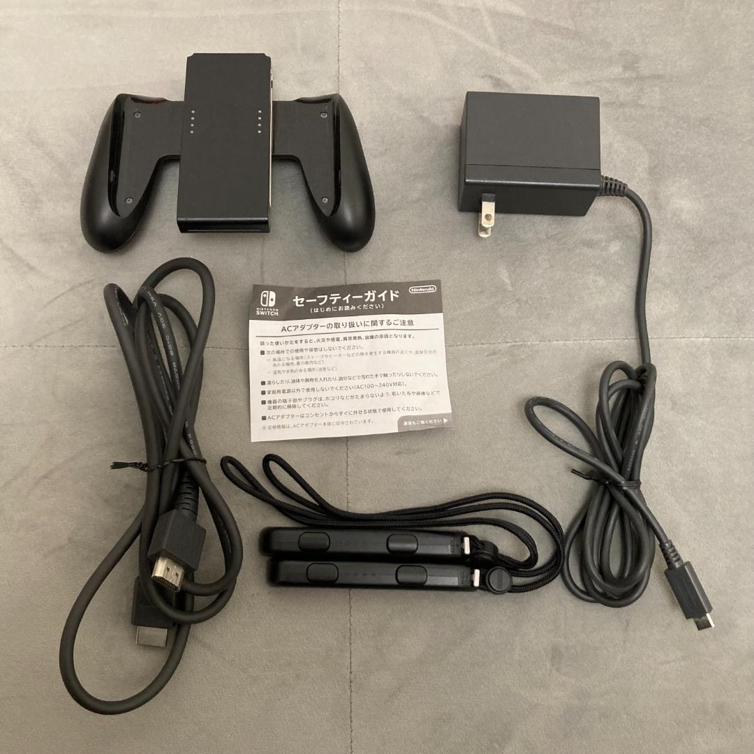 【完品】【おまけ付き】Nintendo Switch グレー 新型