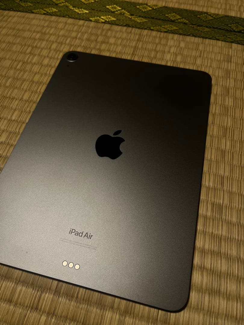 iPad Air 10.9 インチ 第5世代 256 GB - Wi-Fi