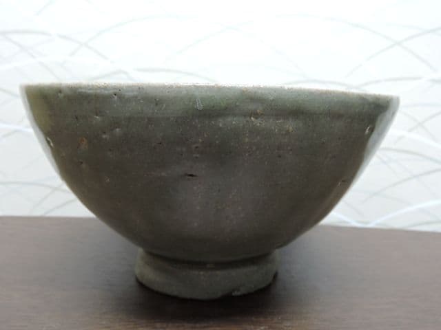 高麗青磁茶碗　M１３１９