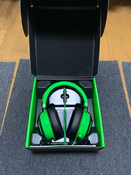 有線 ヘッドホン