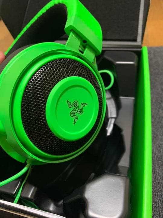 有線 ヘッドホン