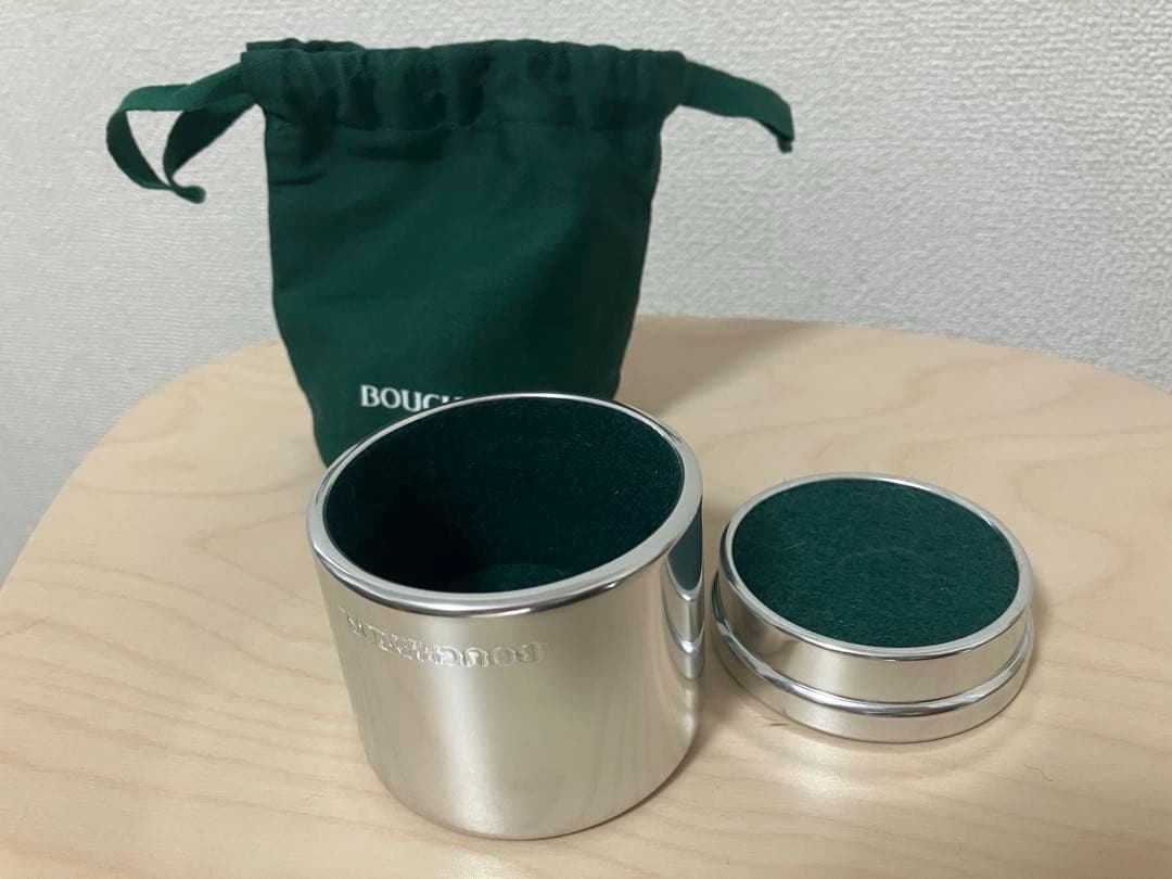 ブシュロン　空箱　リングケース、巾着