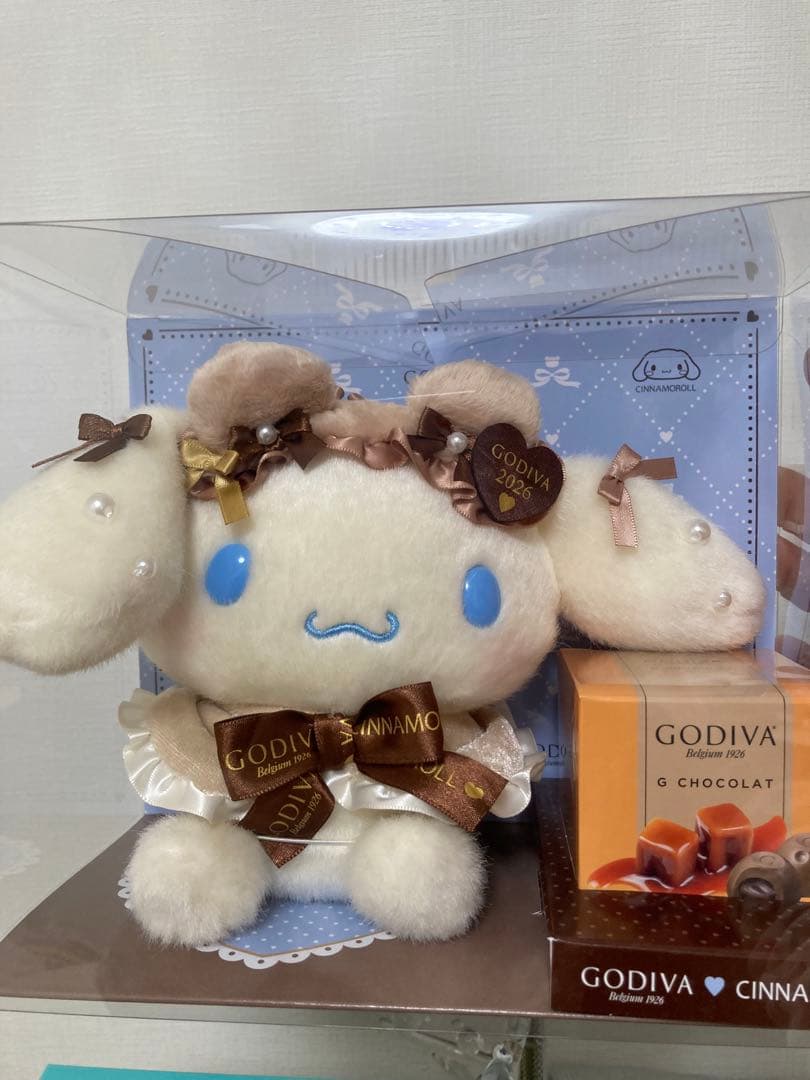 GODIVAチョコ付き シナモンロールぬいぐるみ ・2026♢限定・完売品♢