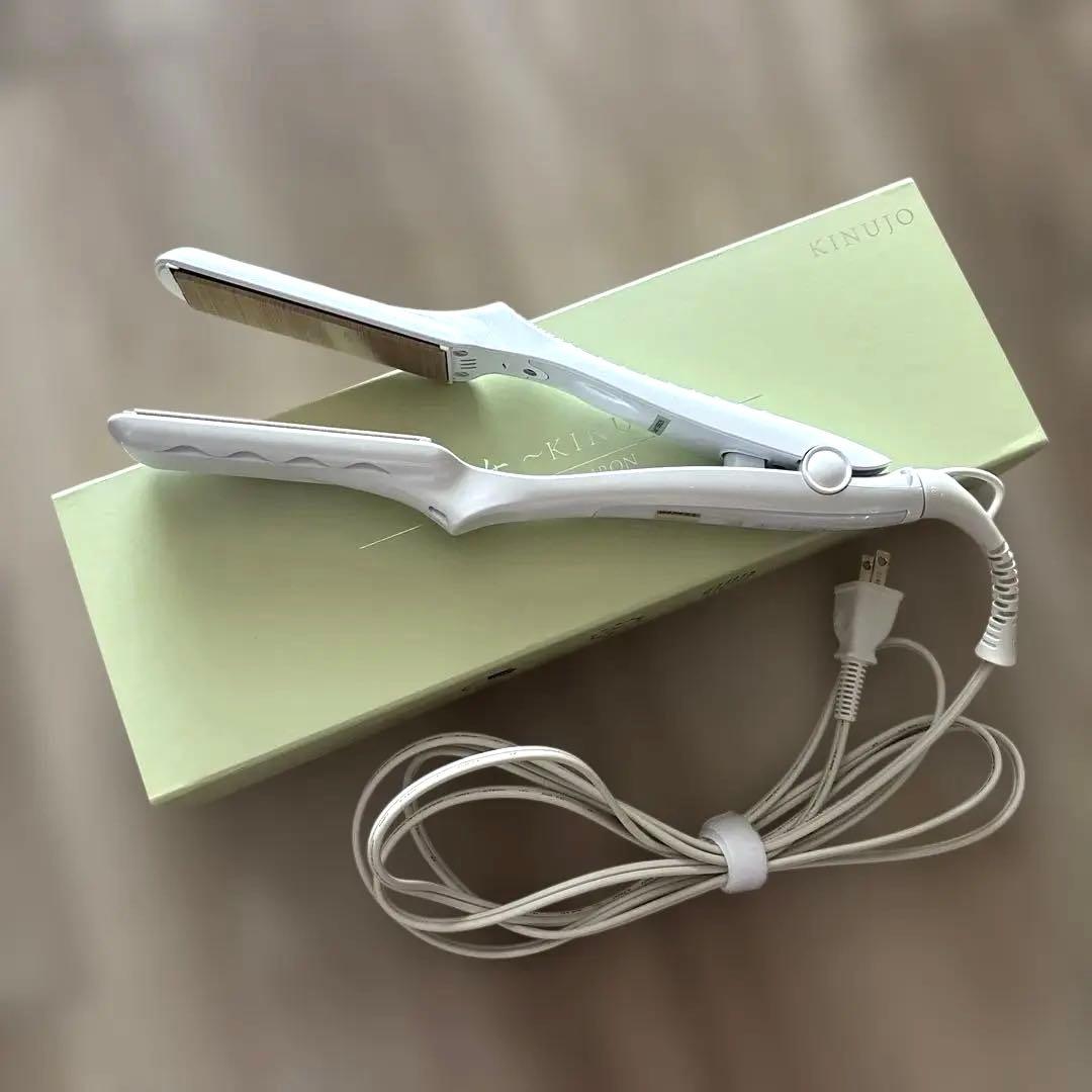美品　絹女 KINUJO ストレートアイロン LM125