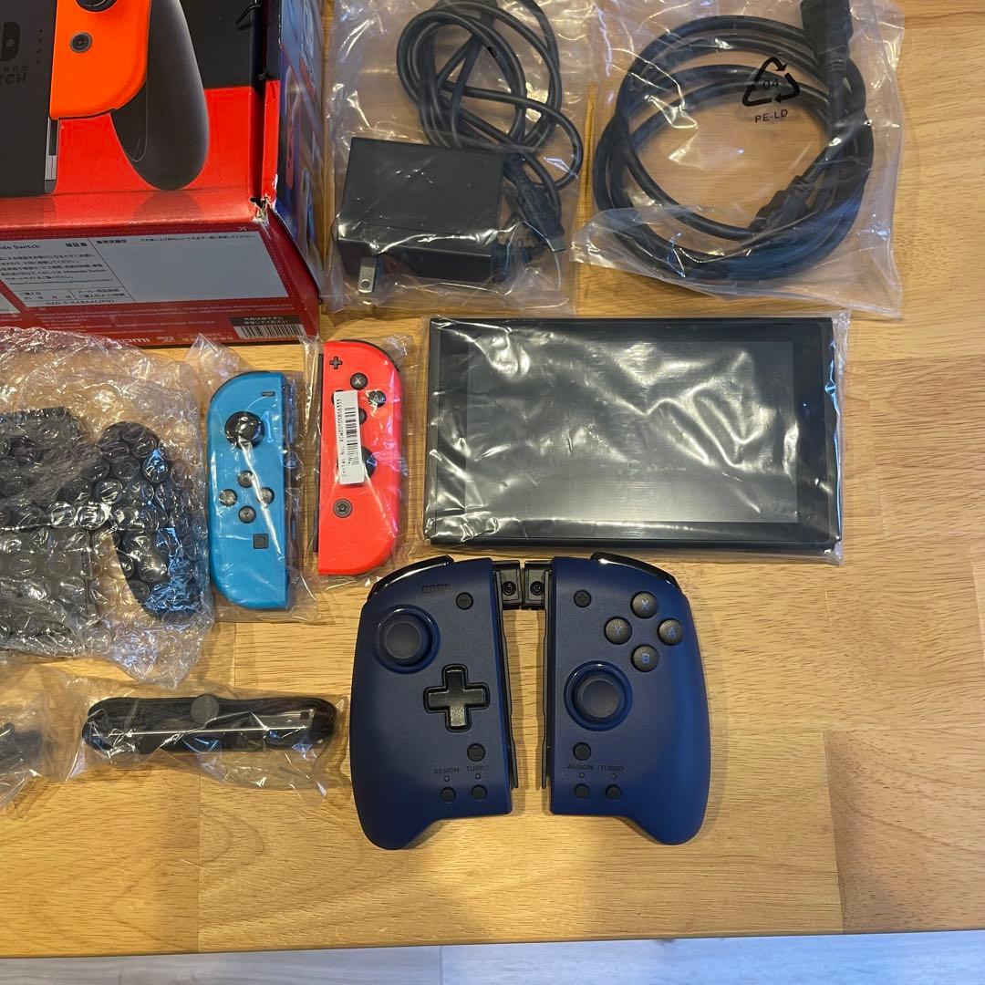 Nintendo Switch 本体+ グリップコントローラー