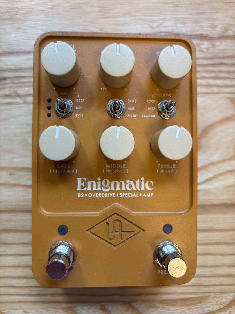 ギター Universal Audio UAFX Enigmatic 82