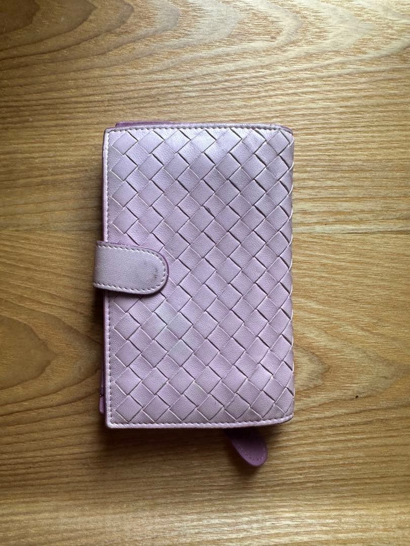 ボッテガヴェネタ　二つ折り財布　レザー