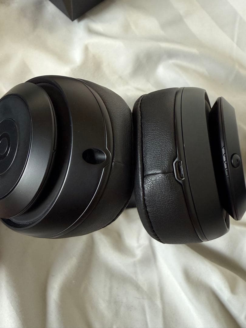 BEATS STUDIO3 ワイヤレスヘッドフォン ブラック