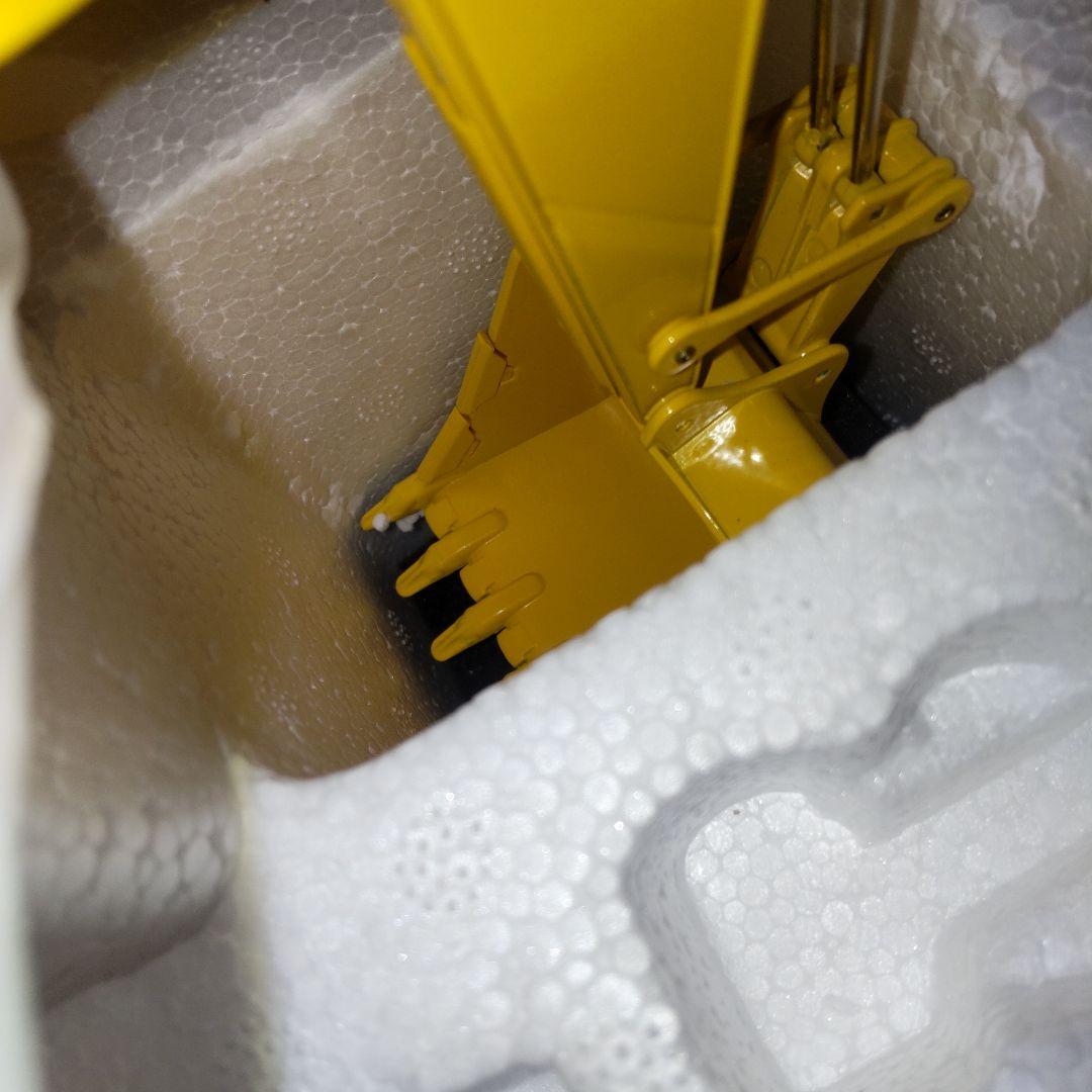 コマツ建機　KOMATSU PC 1250-11 　1/50