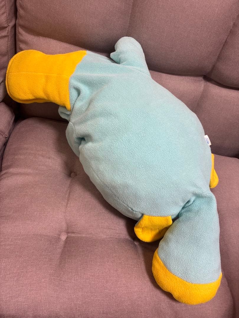 イコちゃん　カモノハシ ぬいぐるみ　ICOCA 抱き枕