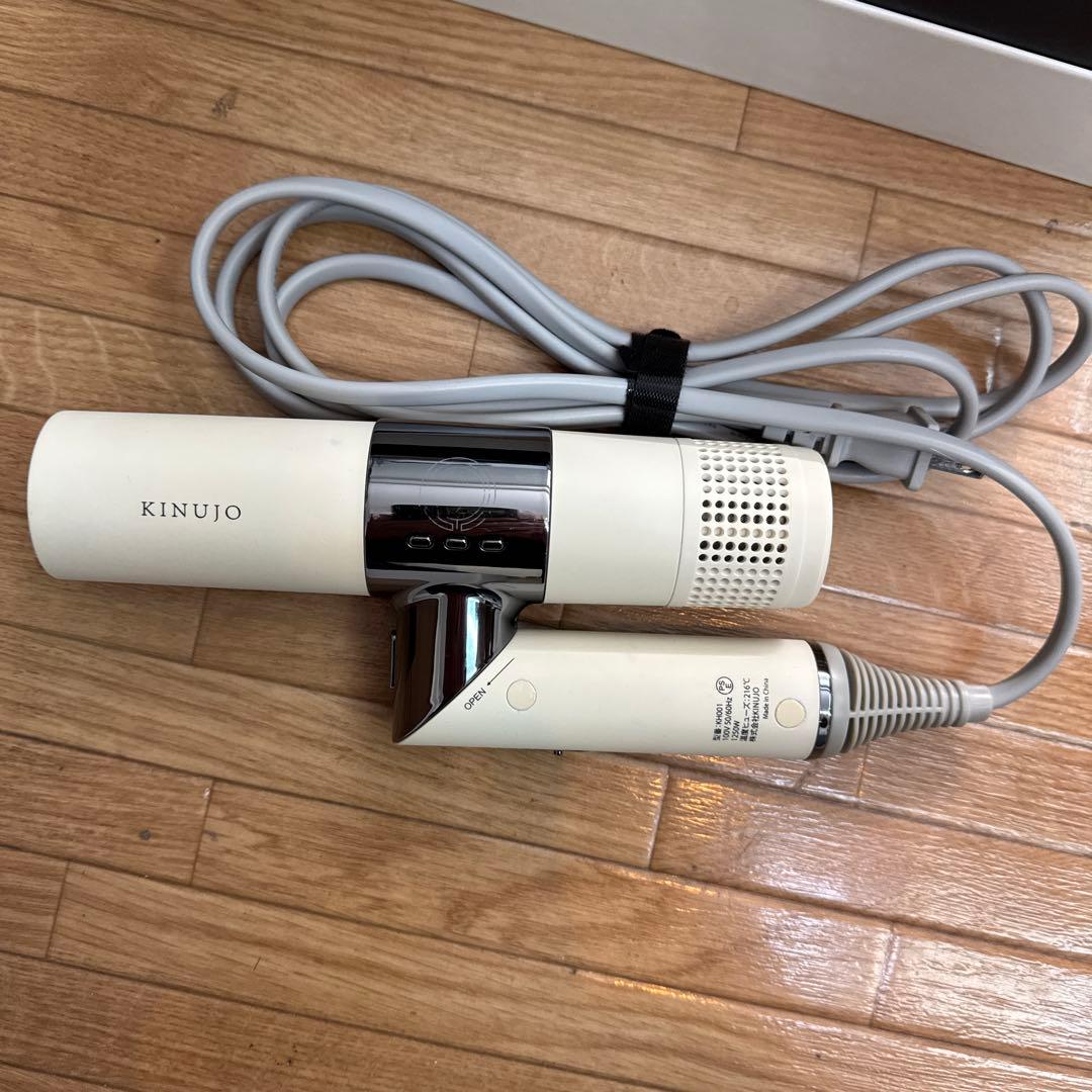 KINUJO（キヌージョ）　ＫＨ001ヘアドライヤー（正常動作品）