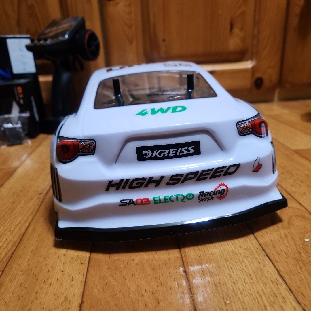 タミヤ ドリフト ラジコン フルセット　TT02 白　86　ボディ　　　tt01