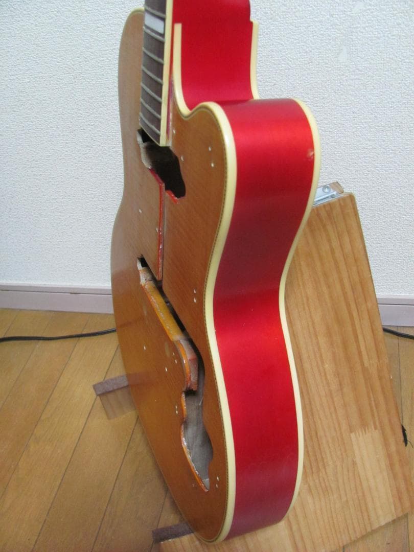 Kay Model K161ボディ＆2ピックガード ケイ ビザールギター