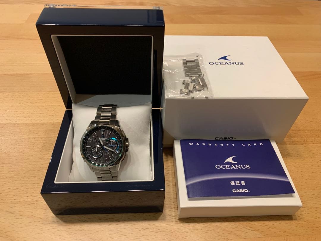カシオ　オシアナス　世界限定500本モデル（OCW-G1000-1A2JF）