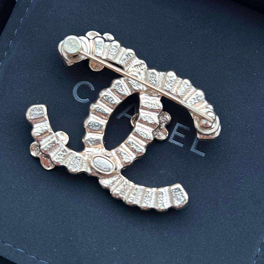 【CHANEL】シャネルCCロゴ お花ブローチ