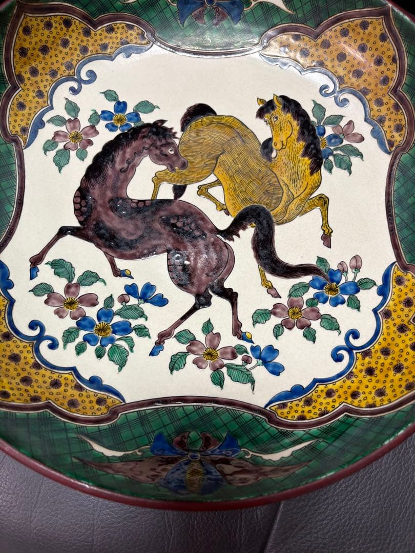深め　飾皿　馬