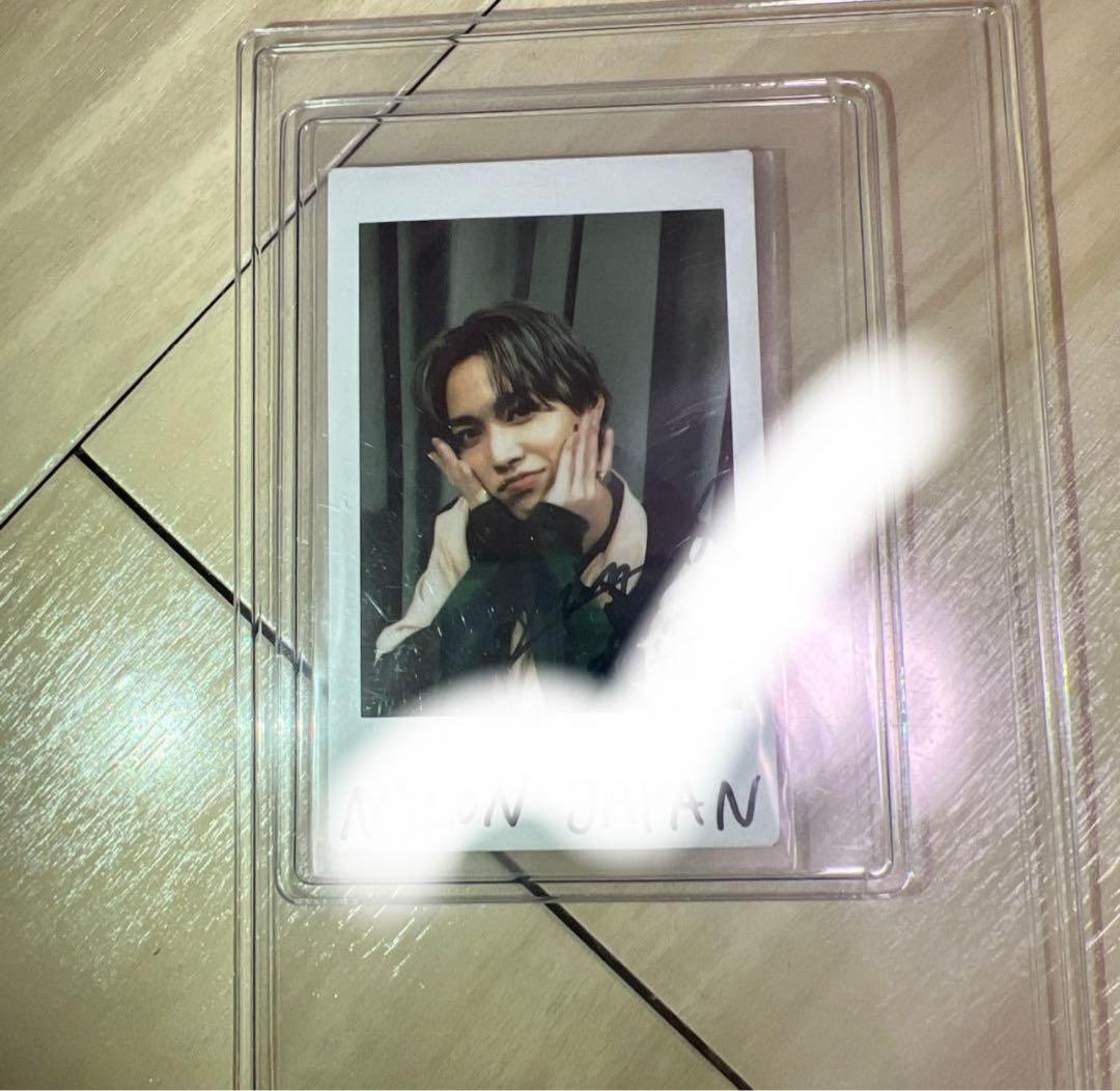 jo1 白岩瑠姫　直筆サイン入りチェキ