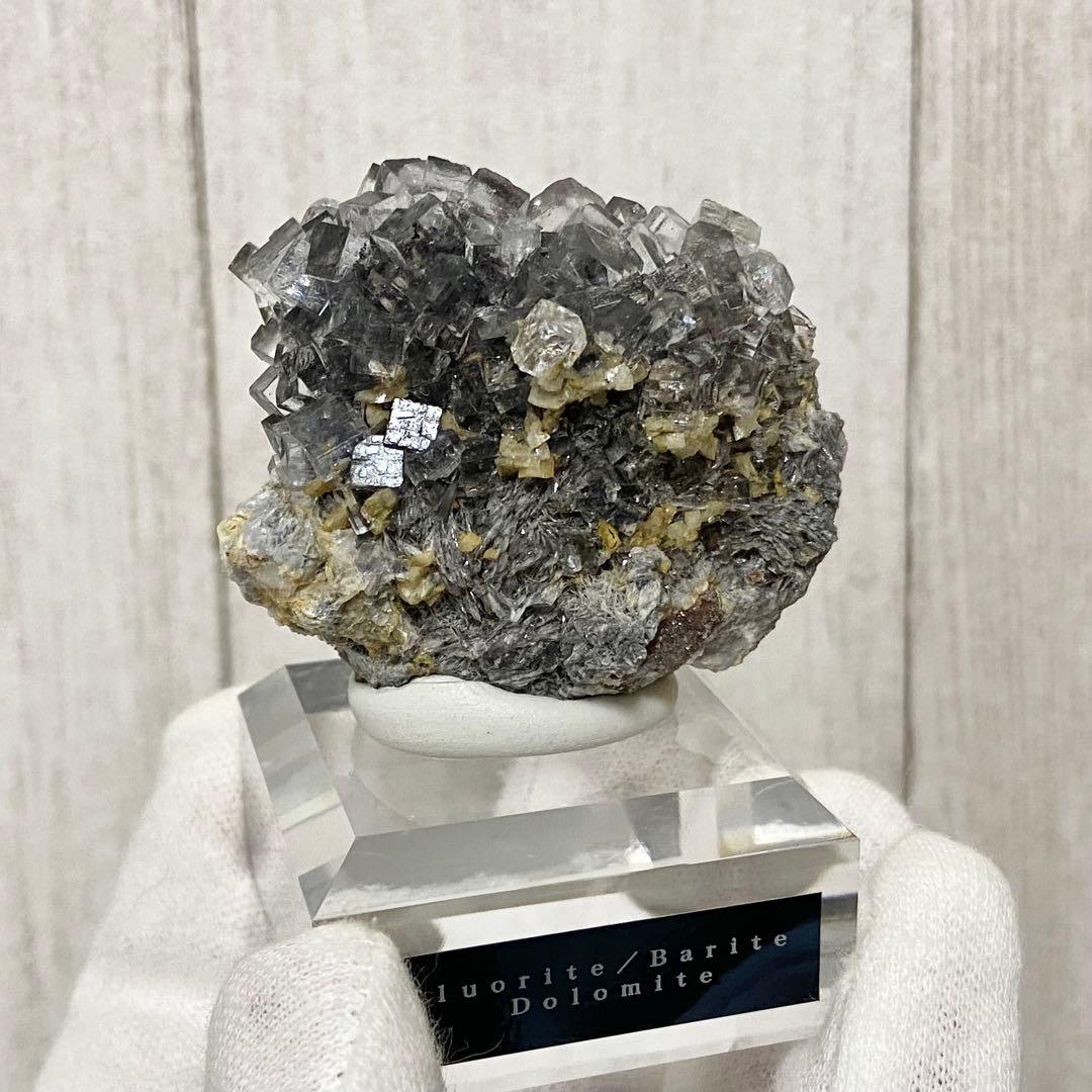 フローライト　バライト　ドロマイト　鉱物標本　原石　天然石　ストーン　エミリオ