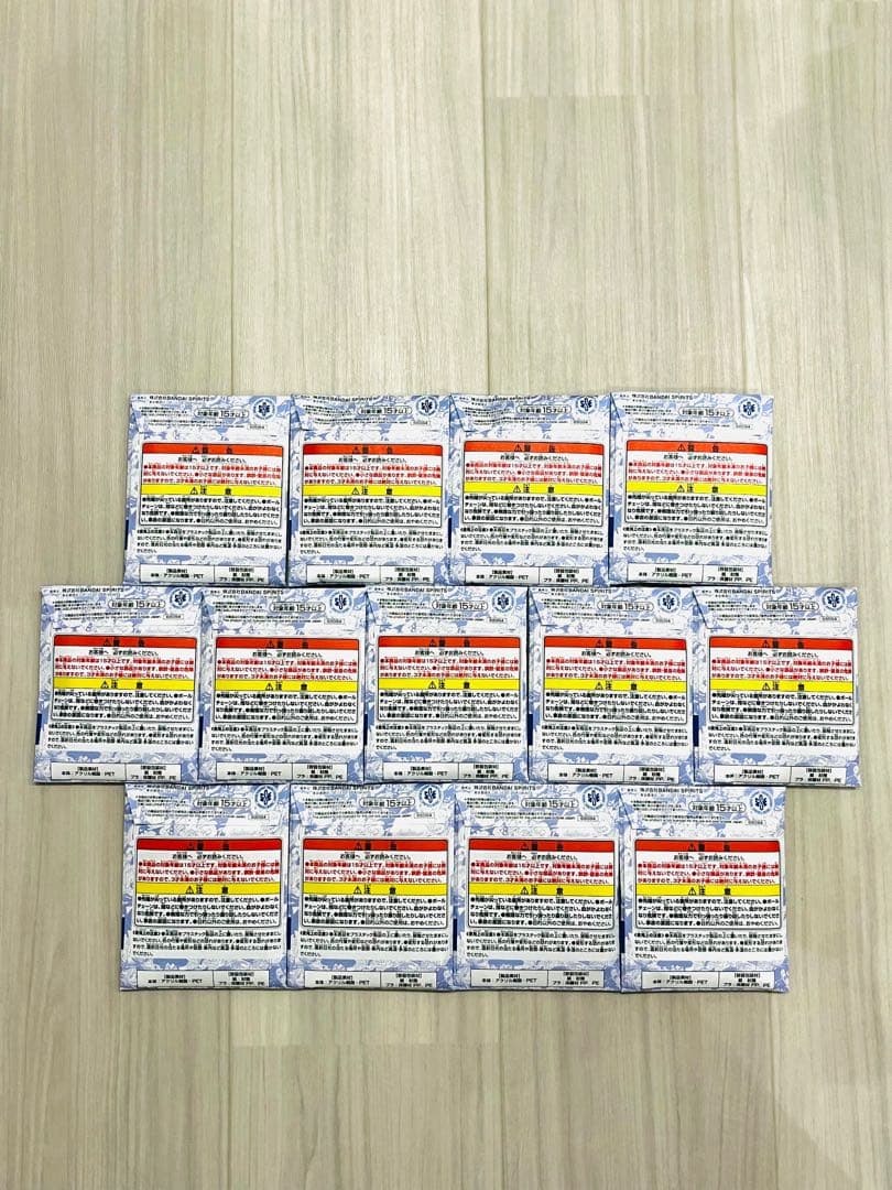 【新品未開封】 ワンピースベースショップ アクリルブロックチャーム 13個セット