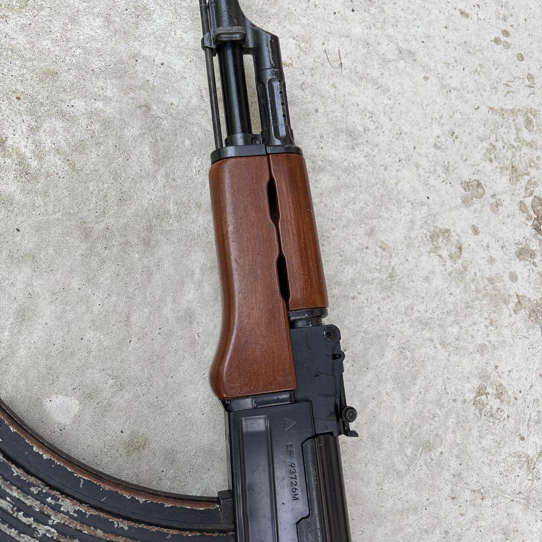 アサルトライフル 30連マガジン付き　ジャンク