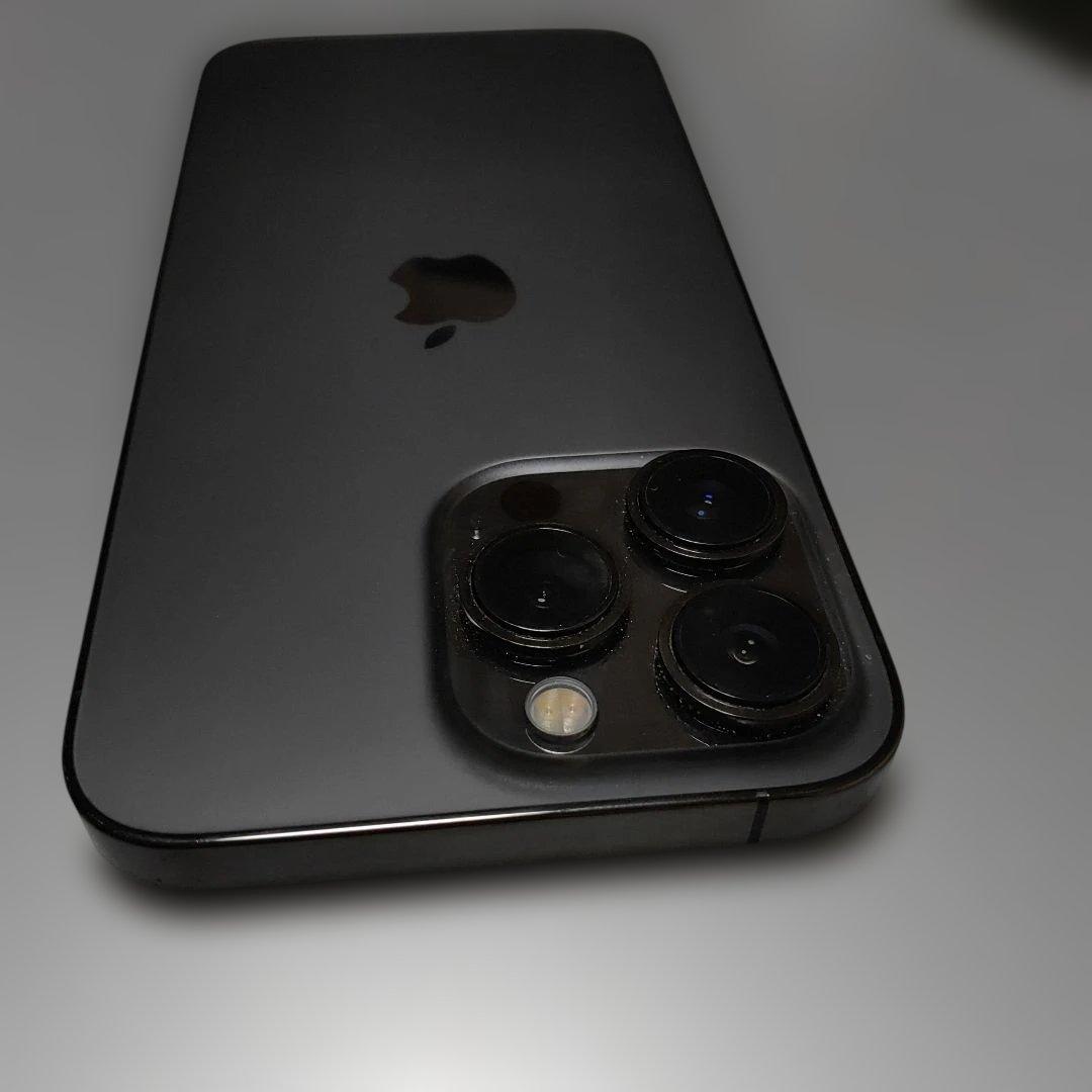 超美品　iphone13 pro　本体　 ブラック　艶消しブラック