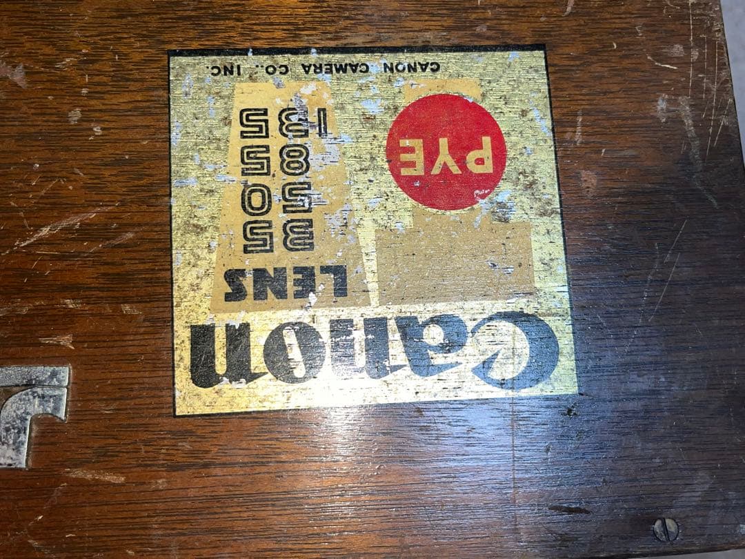 Canon 50mm ？レンズ 3本木製ケース付き